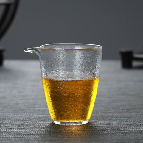 Thickened Hammered Glass Tea Pitcher, Shared Pouring Cup, 200ml/6.8oz