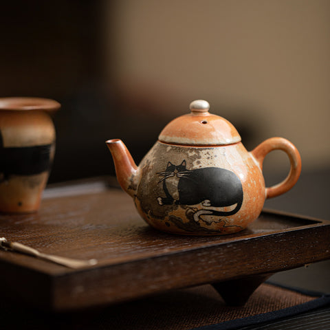 Shino Cat Series Ceramic Teapot with Built-in Filter for Tea Brewing, Personal Teapot - theTeaCloud