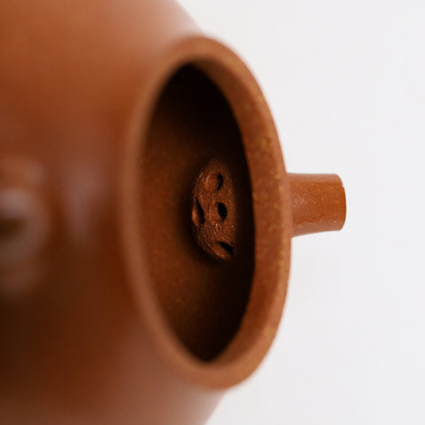 Yixing Handcrafted Pear-Shaped Teapot with Patterns - Authentic Jiangpo Zisha Clay Teapot - theTeaCloud