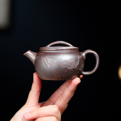 Authentic Yixing Zisha Purple Clay Mini Teapot, 140ml Capacity - theTeaCloud