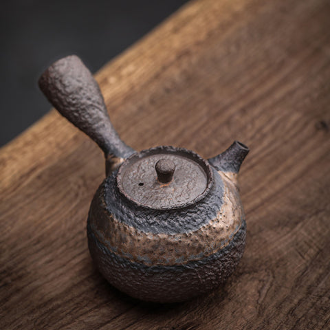 Japanese Style Gilt Glazed Ceramic Kyusu Teapot - theTeaCloud