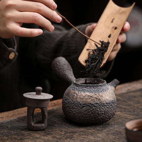 Japanese Style Gilt Glazed Ceramic Kyusu Teapot - theTeaCloud