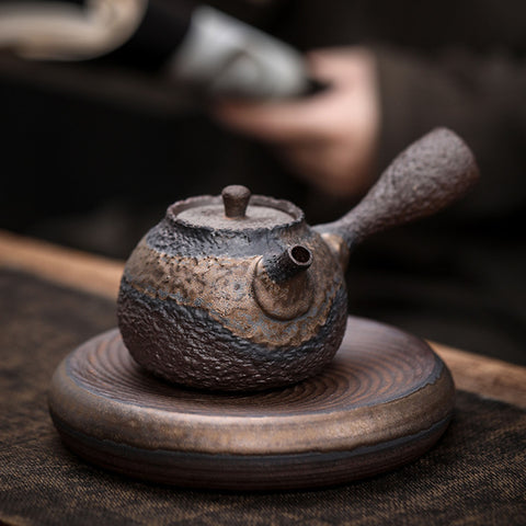 Japanese Style Gilt Glazed Ceramic Kyusu Teapot - theTeaCloud