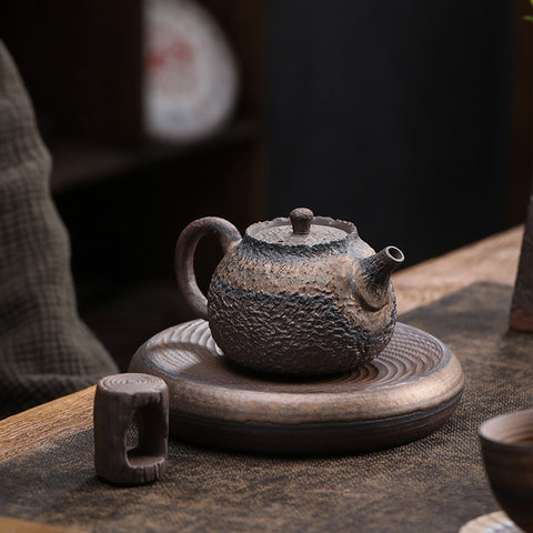 Gilt Glazed Ceramic Teapot - theTeaCloud