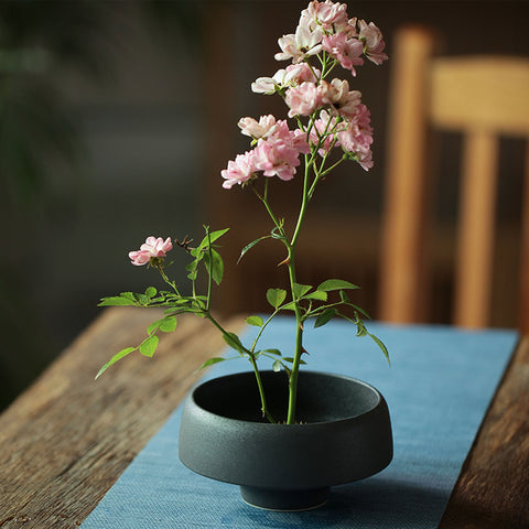 Handmade Ceramic Ikebana Vase/ Snack Plate in White and Matte Black/Kenzan Flower Frog Included