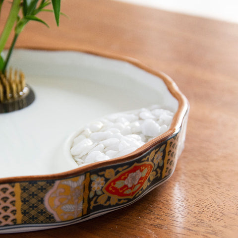 Traditional Oriental Style Ikebana Vase, Kenzan Flower Frog and Decoration Pebble Included - theTeaCloud
