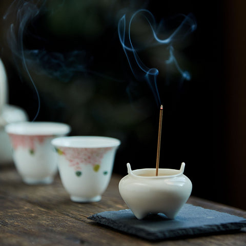 Hand Crafted Ancient Chinese Style White Ceramic Mini Incense Holder - theTeaCloud