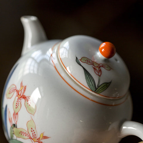 Hand-painted Iris Graphic Pear Shape Ceramic Teapot, Personal Teapot, Chinese Teapot - theTeaCloud