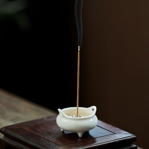 Hand Crafted Ancient Chinese Style White Ceramic Mini Incense Holder - theTeaCloud