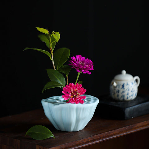 Handmade Ikebana Vase in Lotus Seed Pod Shape, Lotus Pod Ceramic, Zen Style Decoration, Japanese Flower Arrangement, Countertop Decor - theTeaCloud