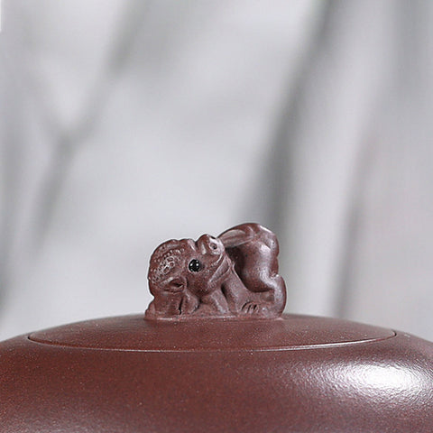 Handmade Yixing Zisha Teapot, Traditional Chinese Purple Clay Teapot with Auspicious Animal on Top, 8.5oz Capacity - theTeaCloud