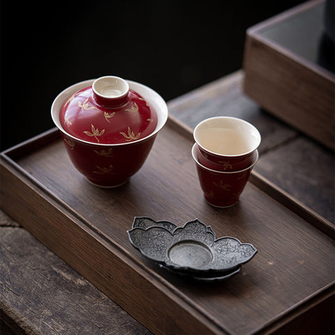 Red and Gold Water Orchid Gaiwan Teacup Set, Kungfu Tea Cups, 150ml Large Capacity - theTeaCloud
