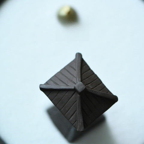 Zen Karesansui Incense Holder – “One Courtyard” Japanese Garden Style