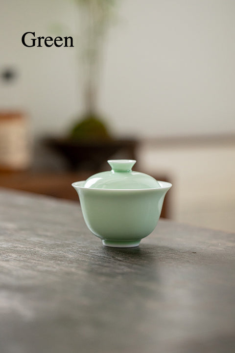 The TeaCloud Color Glazed Gaiwan Tea Cup, 135ml Capacity