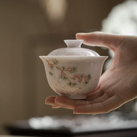 Japanese-Style Hand-Painted Pink Cherry Blossom Gaiwan, 140ml Capacity