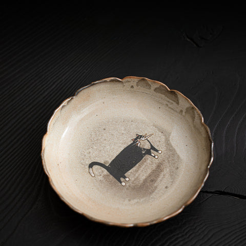 Shino Cat Vintage Style Ceramic Teapot Stand, Tea Plate