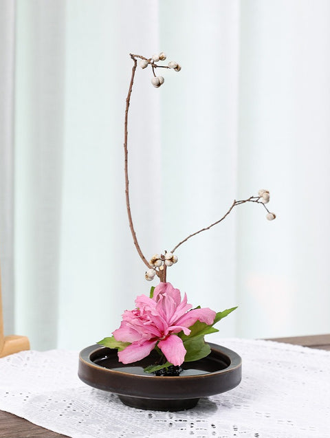 Banko-Style Japanese Ikebana Vase with Pedestal Base