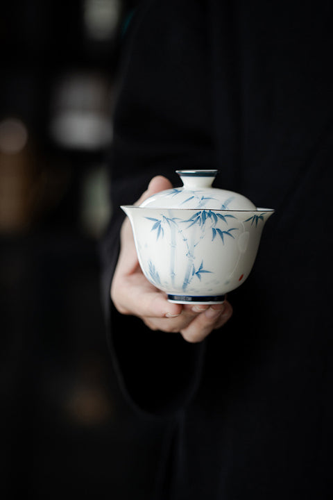 Hand-Painted Blue and White Porcelain Gaiwan with Kung Fu Tea Set, Bamboo Graphic, 135ml