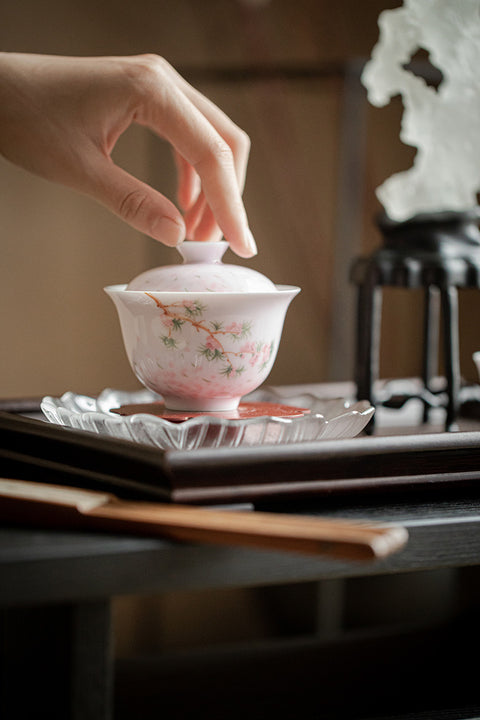 Japanese-Style Hand-Painted Pink Cherry Blossom Gaiwan, 140ml Capacity