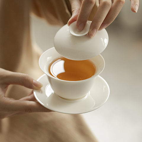 The TeaCloud White Porcelain Gaiwan Teacup, 130ml Capacity