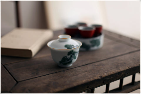 Hand-Painted Underglaze Porcelain Gaiwan with Pine and Cypress Graphic