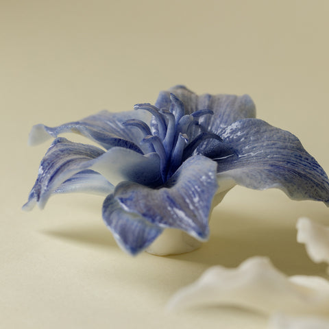 Handmade Lily Porcelain Incense Holder - Minimalist Ceramic Flower Sculpture