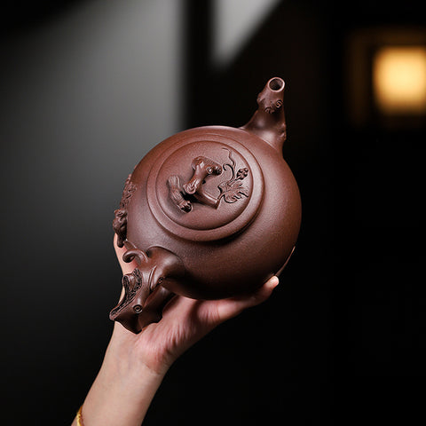 Handmade Yixing Zisha Purple Clay Baochun Teapot, 970 ml Large Capacity - theTeaCloud