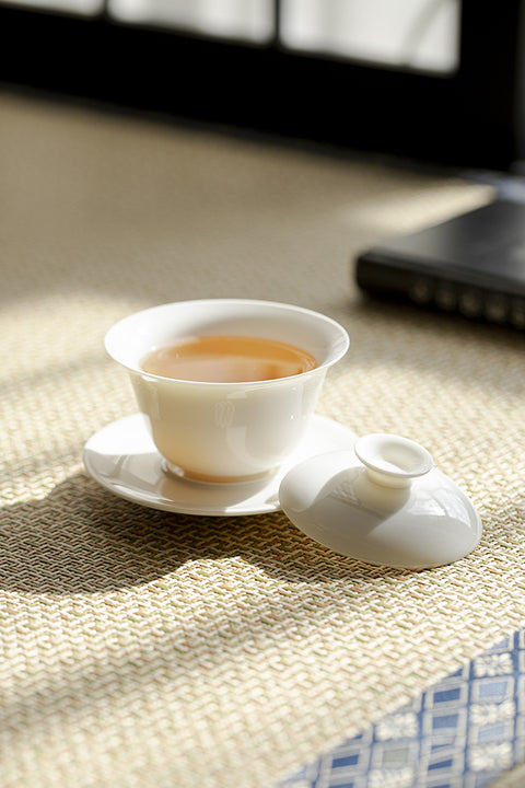 The TeaCloud White Porcelain Gaiwan Teacup, 130ml Capacity