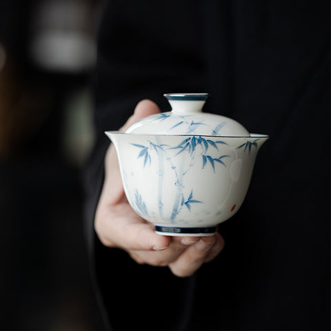 Hand-Painted Blue and White Porcelain Gaiwan with Kung Fu Tea Set, Bamboo Graphic, 135ml