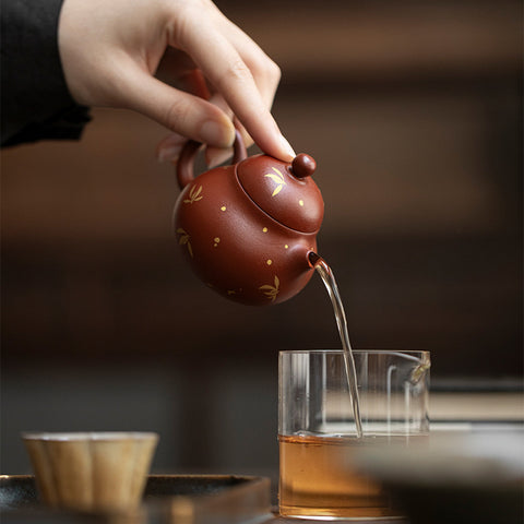 Hand-Painted Zisha Teapot with Bamboo Motif – 100ml Mini Yixing Clay Teapot