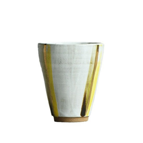 Hand-Painted Ceramic Tea Cup – Minimal Gongfu Style