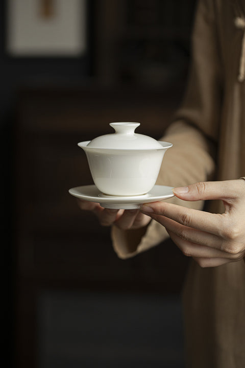 The TeaCloud White Porcelain Gaiwan Teacup, 130ml Capacity