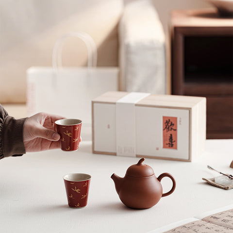 Yixing Zisha Clay Tea Ritual Gift Set - Teapot with Two Cups