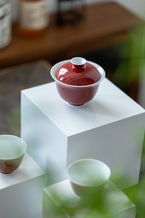 The TeaCloud Color Glazed Gaiwan Tea Cup, 135ml Capacity