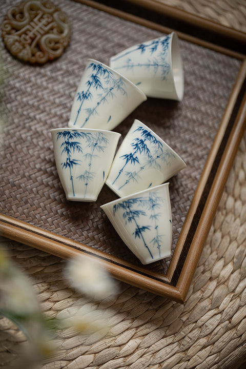 Hand-Painted Blue and White Porcelain Kung Fu Tea Cup, Bamboo Graphic, 30ml kungfu tea cup kung fu tea kungfu tea set