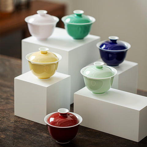 The TeaCloud Color Glazed Gaiwan Tea Cup, 135ml Capacity