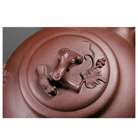 Handmade Yixing Zisha Purple Clay Baochun Teapot, 970 ml Large Capacity - theTeaCloud