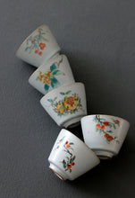 Load image into Gallery viewer, Handmade RUYAO Porcelain Teacup Value Set 5 cups
