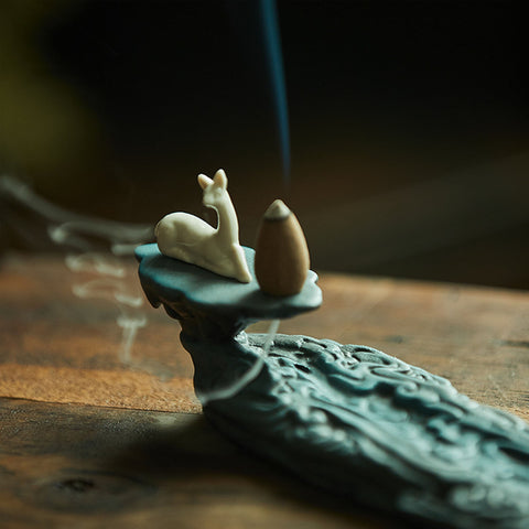 Hand Crafted Green Cloud with White Deer Ceramic Incense Holder