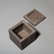 Load image into Gallery viewer, Square Shape Ceramic Tea Canister for Tea Storage, Pu-Erh Tea Canister
